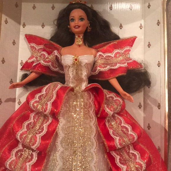 Happy Holidays Barbie Special Edition - Picture 2 of 8